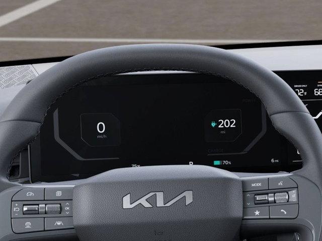 2025 Kia EV9 Vehicle Photo in Westbrook, ME 04092