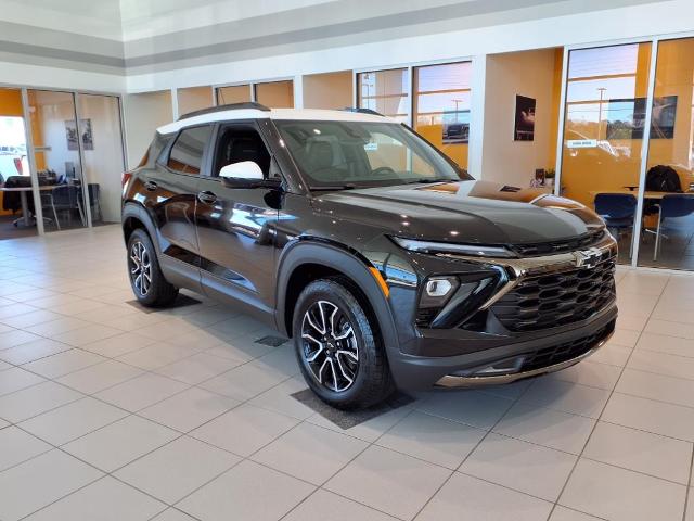 2025 Chevrolet Trailblazer Vehicle Photo in SANFORD, NC 27332-9629
