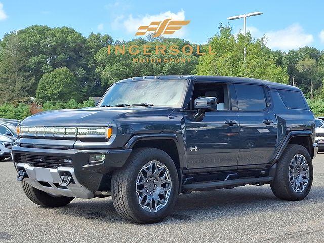 2025 GMC HUMMER EV SUV Vehicle Photo in DANBURY, CT 06810-5034