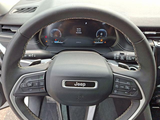 2023 Jeep Grand Cherokee Vehicle Photo in DANBURY, CT 06810-5034