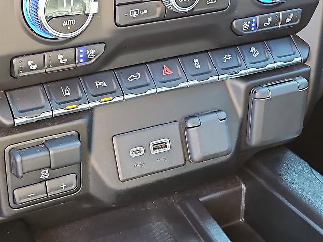 2023 GMC Sierra 2500 HD Vehicle Photo in TREVOSE, PA 19053-4984