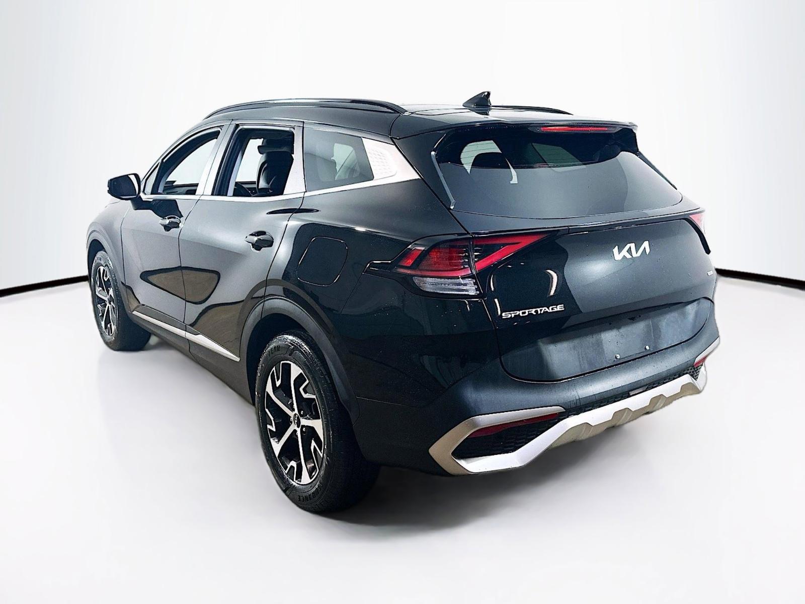 2023 Kia Sportage Hybrid Vehicle Photo in Langhorne, PA 19047
