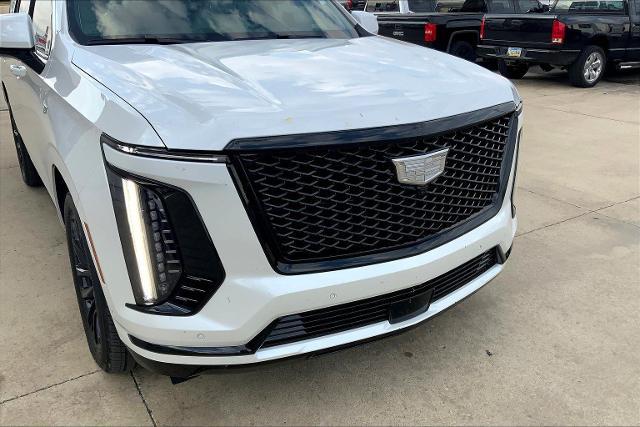 2025 Cadillac Escalade Vehicle Photo in TOPEKA, KS 66609-0000