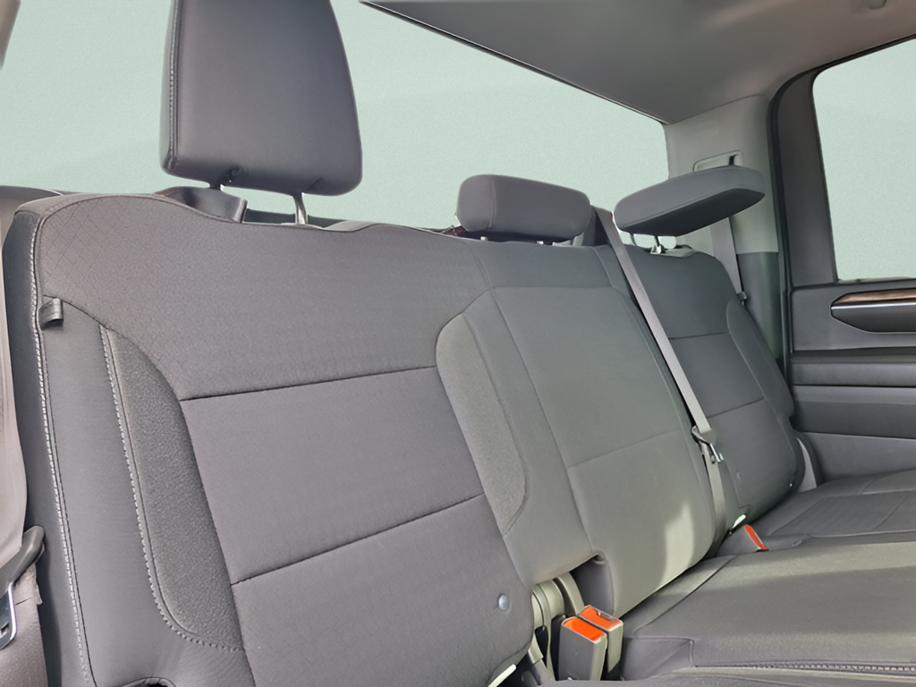 2024 Chevrolet Silverado 2500 HD photo 27 of 31