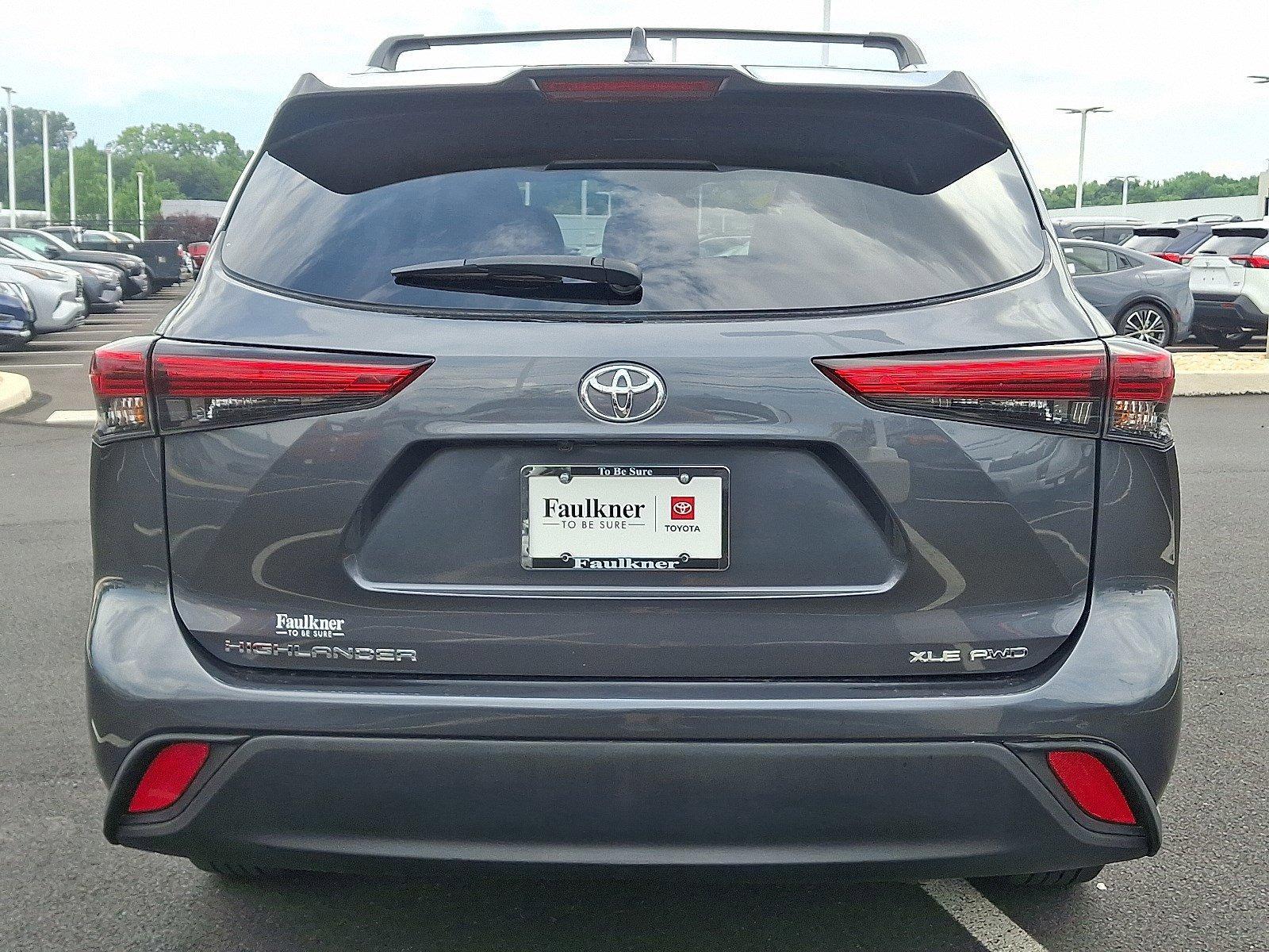 2022 Toyota Highlander Vehicle Photo in Harrisburg, PA 17111