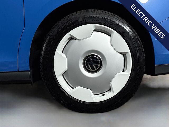 2025 Volkswagen ID. Buzz Vehicle Photo in Puyallup, WA 98371