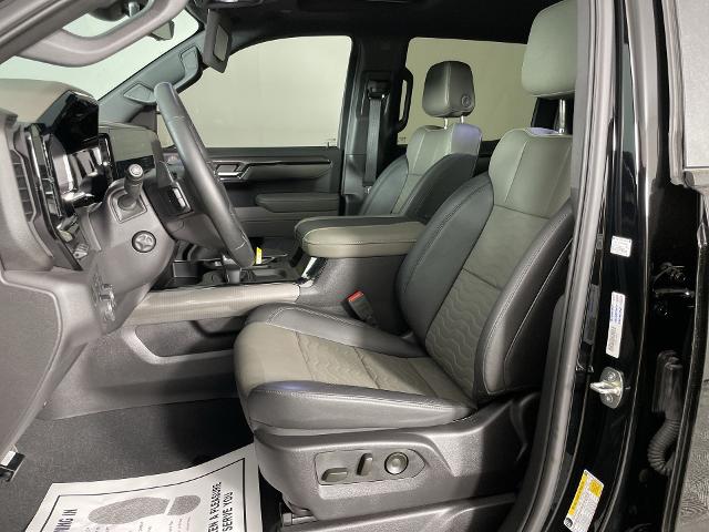 2024 Chevrolet Silverado 1500 Vehicle Photo in GILBERT, AZ 85297-0402