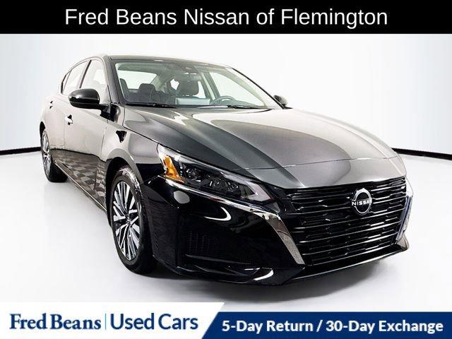 2023 Nissan Altima Vehicle Photo in Flemington, NJ 08822