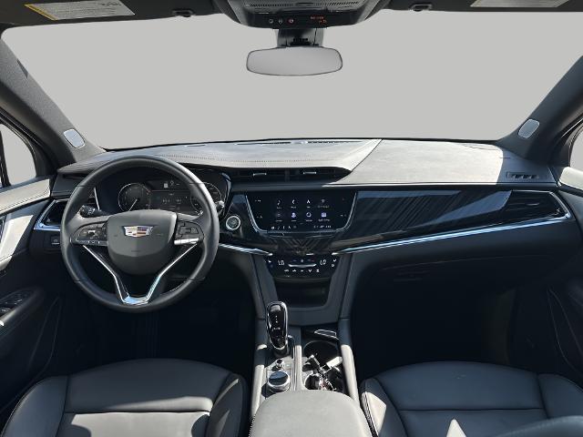 2025 Cadillac XT6 Vehicle Photo in MANITOWOC, WI 54220-5838