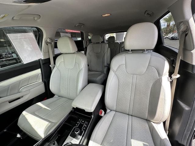 2022 Kia Sorento Plug-In Hybrid Vehicle Photo in Tucson, AZ 85712