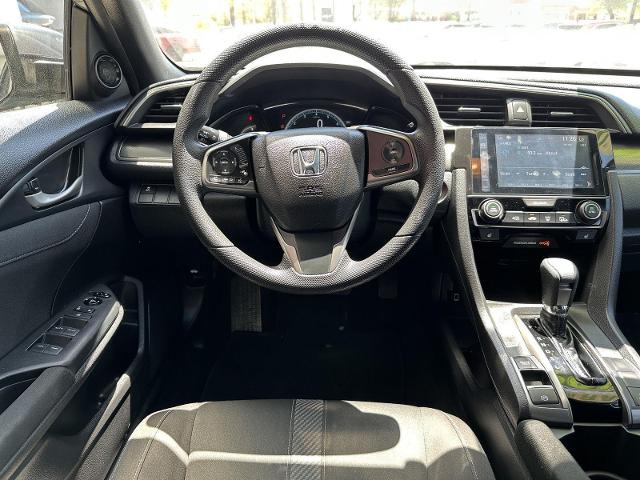 2018 Honda Civic Hatchback Vehicle Photo in Tucson, AZ 85712