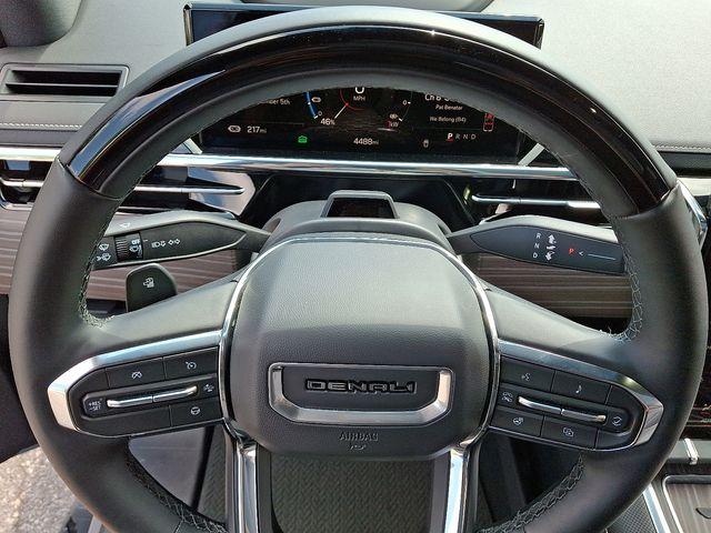 2025 GMC Sierra EV Vehicle Photo in DANBURY, CT 06810-5034