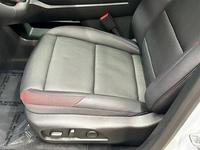 2026 Chevrolet Equinox Vehicle Photo in EVERETT, WA 98203-5662