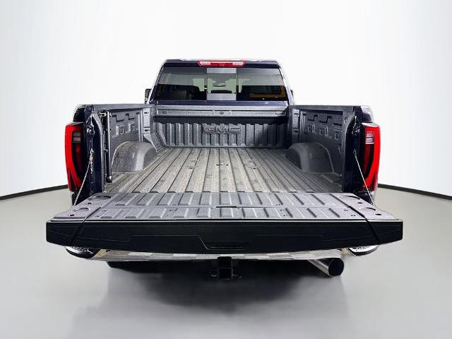 2025 GMC Sierra 3500 HD Vehicle Photo in PUYALLUP, WA 98371-4149