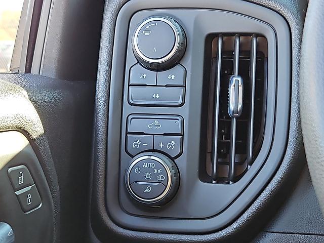 2022 Chevrolet Silverado 2500 HD Vehicle Photo in TREVOSE, PA 19053-4984