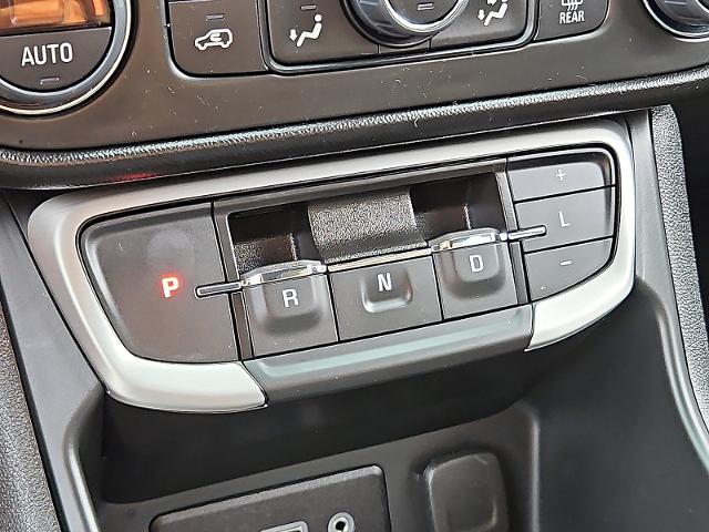 2022 GMC Terrain Vehicle Photo in TREVOSE, PA 19053-4984