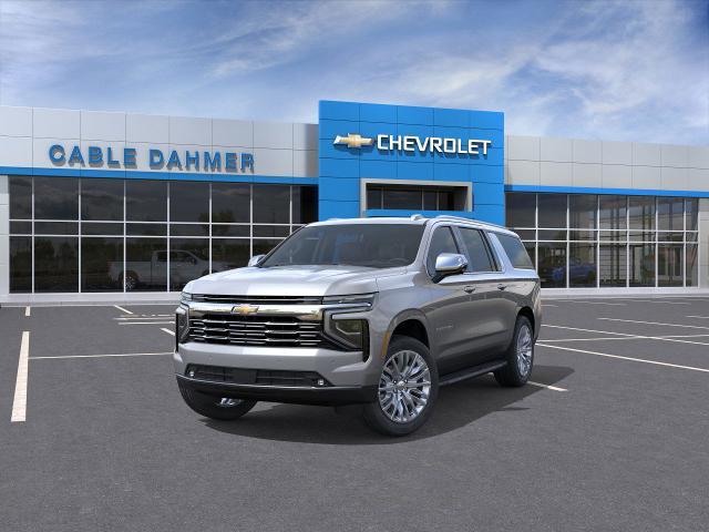 2025 Chevrolet Suburban Vehicle Photo in TOPEKA, KS 66609-0000