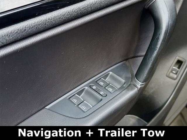 2017 Volkswagen Touareg Vehicle Photo in EVERETT, WA 98203-5662