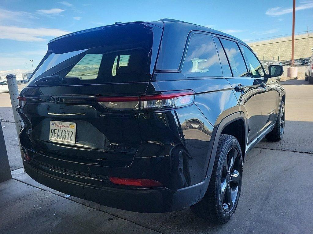 2023 Jeep Grand Cherokee Vehicle Photo in Cedar Rapids, IA 52402