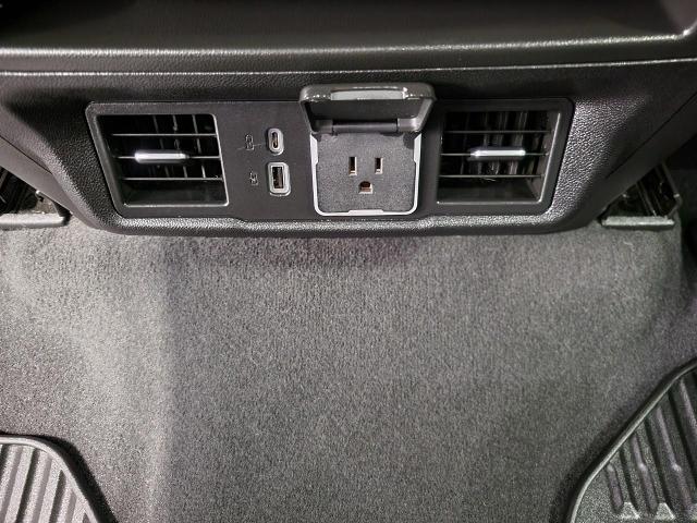 2024 Chevrolet Silverado 1500 Vehicle Photo in NEENAH, WI 54956-2243