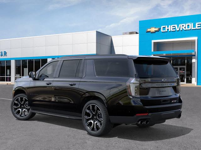 2026 Chevrolet Suburban Vehicle Photo in MOON TOWNSHIP, PA 15108-2571