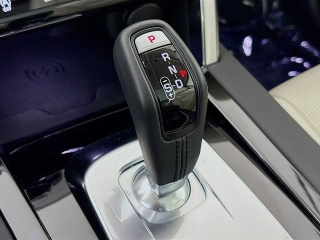 2020 Land Rover Discovery Sport Vehicle Photo in PUYALLUP, WA 98371-4149