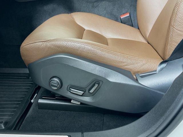 2022 Volvo XC60 Vehicle Photo in Flemington, NJ 08822