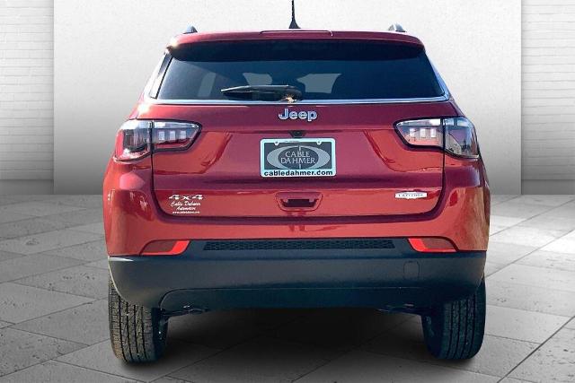 2025 Jeep Compass Vehicle Photo in Kansas City, MO 64114