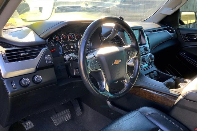 2019 Chevrolet Suburban Vehicle Photo in INDEPENDENCE, MO 64055-1314
