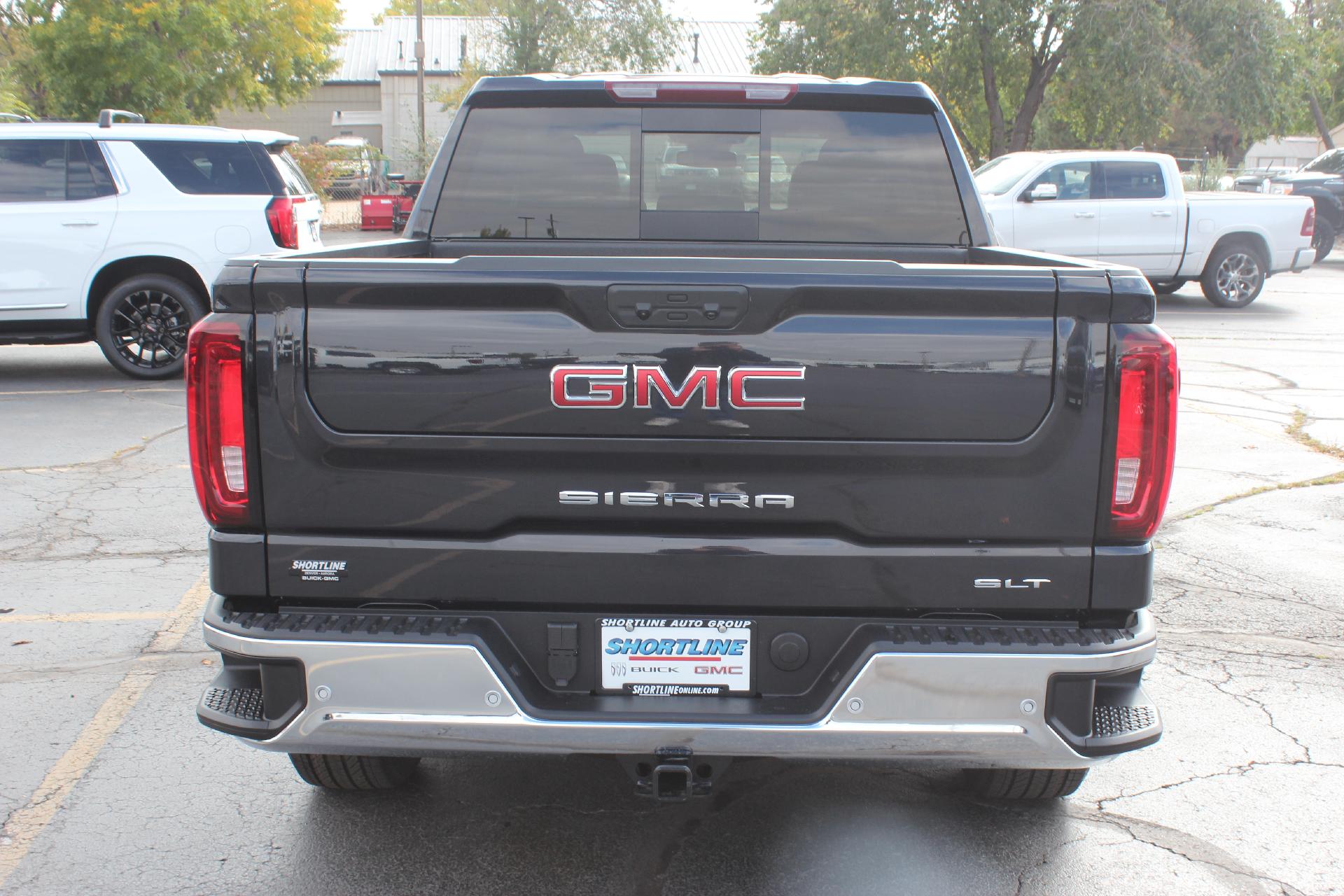 2026 GMC Sierra 1500 Vehicle Photo in AURORA, CO 80012-4011