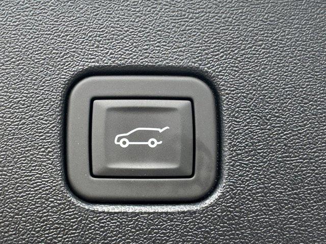 2025 Cadillac OPTIQ Vehicle Photo in LEOMINSTER, MA 01453-2952