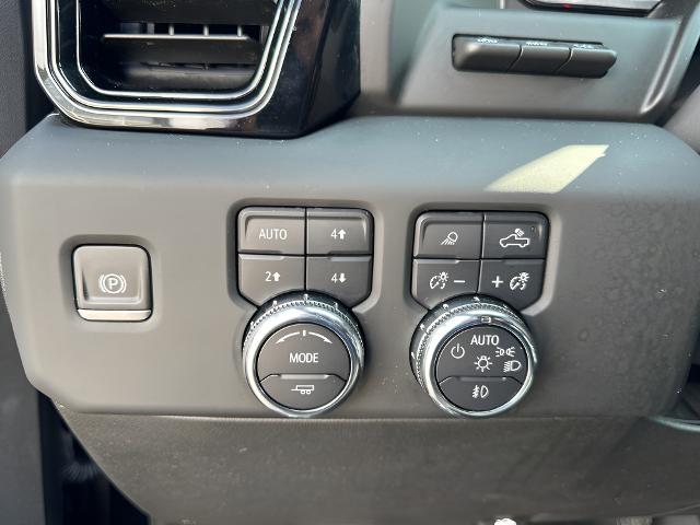 2023 GMC Sierra 1500 Vehicle Photo in MANITOWOC, WI 54220-5838