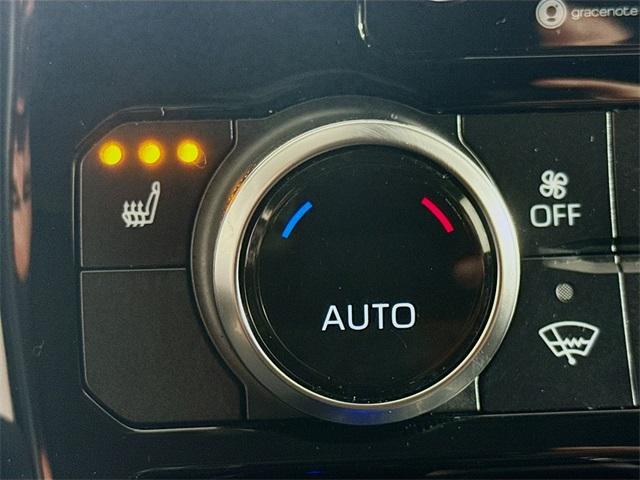 2020 Toyota Highlander Vehicle Photo in Everett, WA 98204