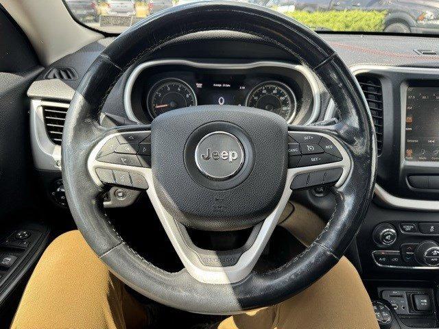 2015 Jeep Cherokee Vehicle Photo in Mechanicsburg, PA 17050-1707