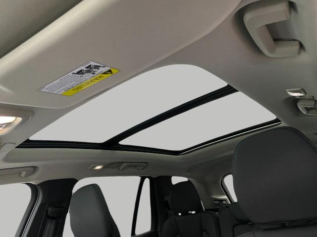 2025 Volvo XC90 Vehicle Photo in Appleton, WI 54913