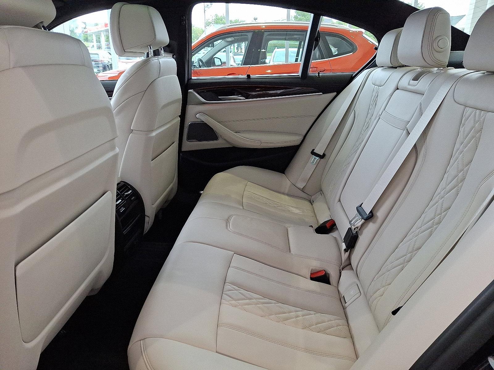 2022 BMW M550i xDrive Vehicle Photo in Lancaster, PA 17601