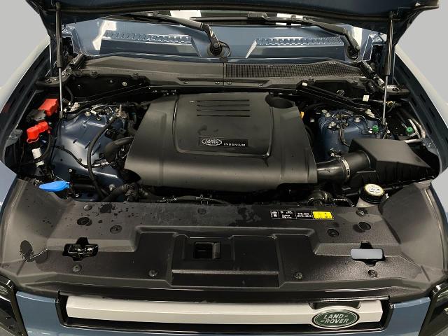 2025 Defender Vehicle Photo in Appleton, WI 54913