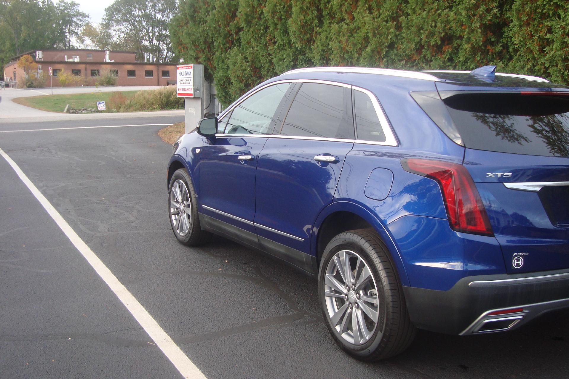 2025 Cadillac XT5 Vehicle Photo in PORTSMOUTH, NH 03801-4196