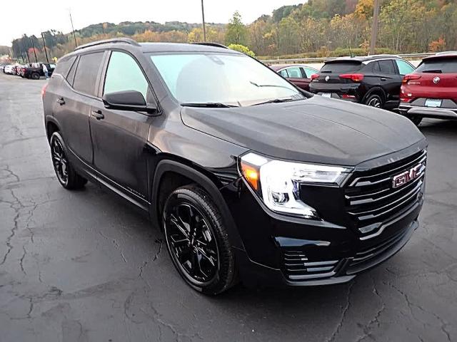 2022 GMC Terrain Vehicle Photo in ZELIENOPLE, PA 16063-2910