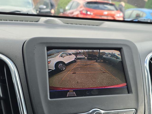 2020 Chevrolet Equinox Vehicle Photo in Pleasant Hills, PA 15236