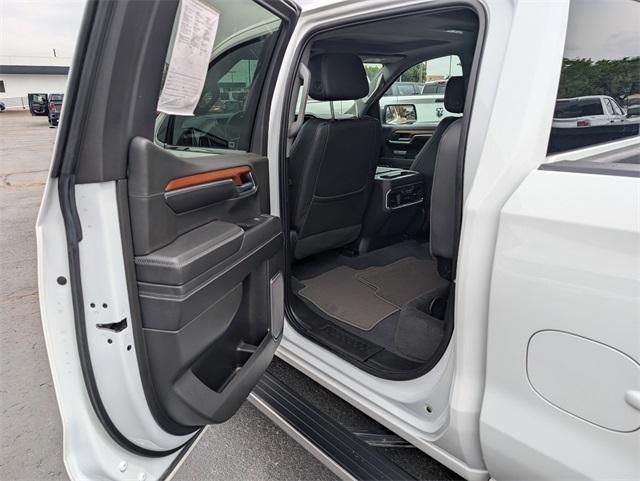 2023 GMC Sierra 1500 Vehicle Photo in AURORA, CO 80012-4011