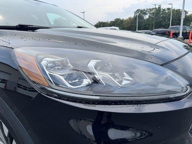 2021 Ford Escape Vehicle Photo in Mechanicsburg, PA 17050-1707