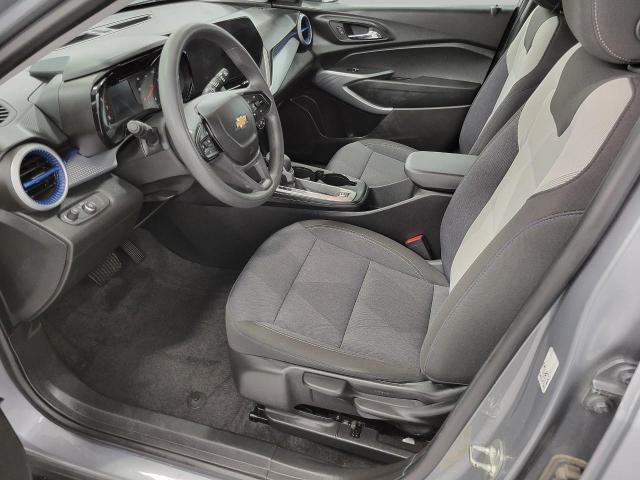 2024 Chevrolet Trax Vehicle Photo in NEENAH, WI 54956-2243