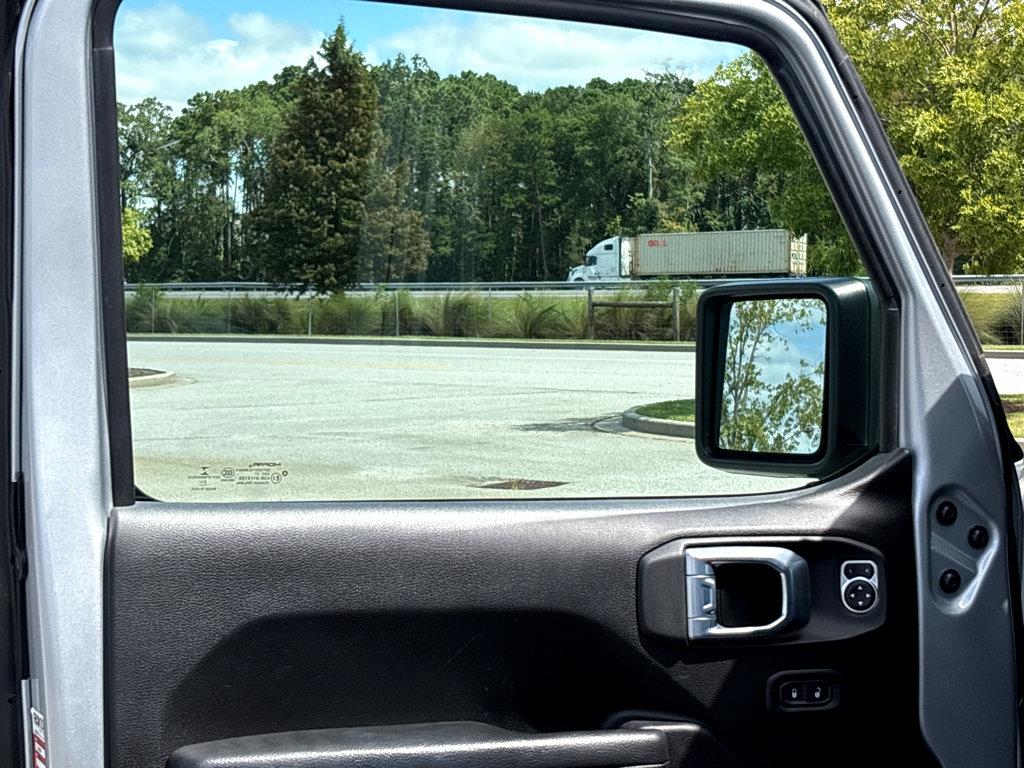 2022 Jeep Gladiator Vehicle Photo in POOLER, GA 31322-3252