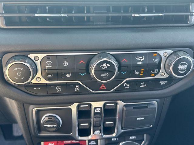 2024 Jeep Wrangler Vehicle Photo in Jonesboro, AR 72404