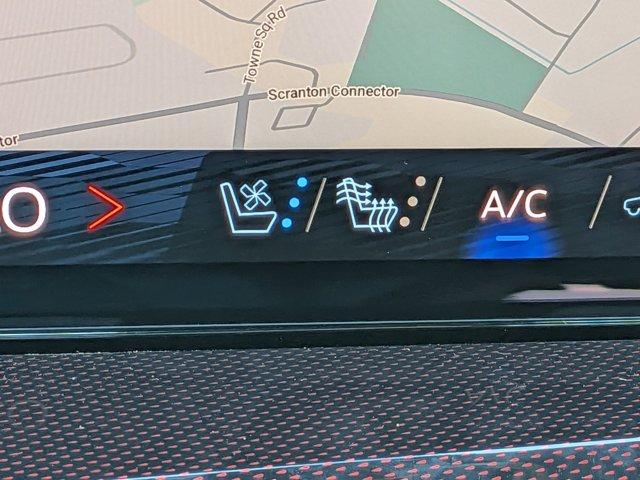 2026 Chevrolet Traverse Vehicle Photo in BRUNSWICK, GA 31525-1881