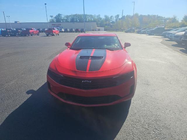 2022 Chevrolet Camaro Vehicle Photo in MOON TOWNSHIP, PA 15108-2571