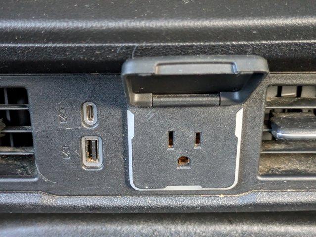 2023 Chevrolet Silverado 1500 Vehicle Photo in BRUNSWICK, GA 31525-1881