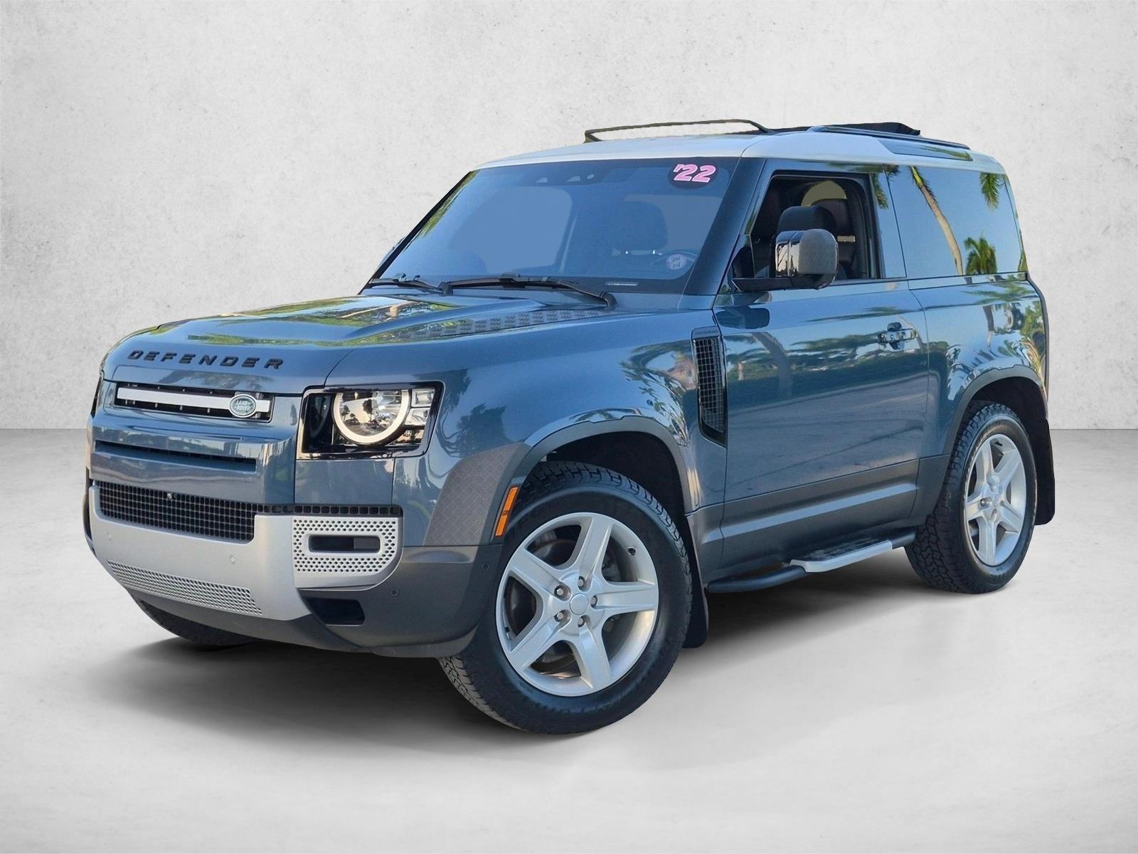 2022 Defender Vehicle Photo in Davie, FL 33331