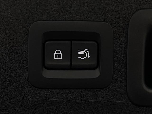 2025 Mazda CX-50 Vehicle Photo in Appleton, WI 54913